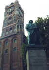 731torunkopernikus.JPG (24113 Byte)