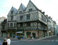 802dijonaltstadt.jpg (90078 Byte)