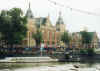 716amsterdambahnhof.JPG (43090 Byte)